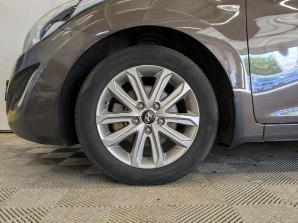 Hyundai Elantra V (MD) Рестайлинг с пробегом 2015 года, цена 1 250 000 рублей, 136508 км, седан, Автокод Объявления