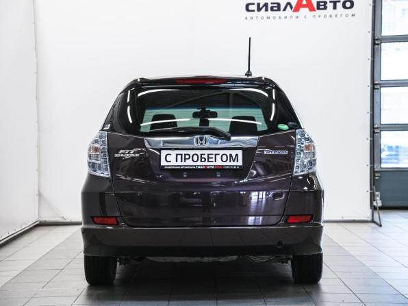 Honda Fit Shuttle I с пробегом 2012 года, цена 970 000 рублей, 178444 км, универсал, Автокод Объявления