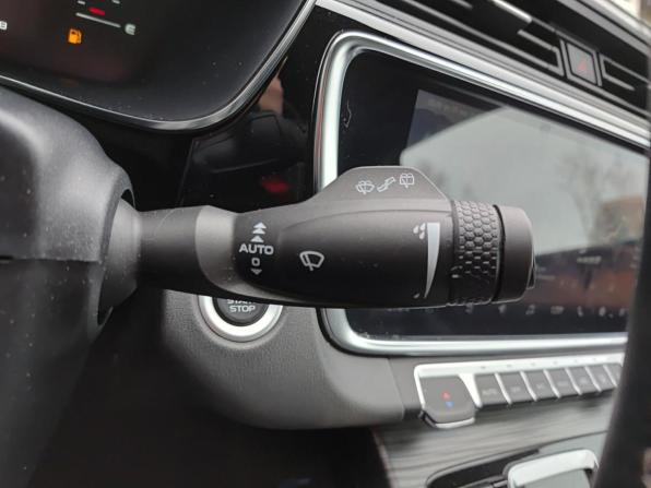 Geely Atlas Pro с пробегом 2023 года, цена 2 400 000 рублей, 22806 км, внедорожник, Автокод Объявления