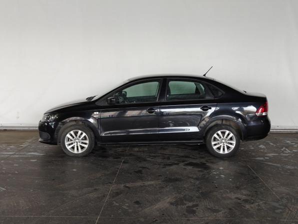 Volkswagen Polo V с пробегом 2013 года, цена 915 000 рублей, 22500 км, седан, Автокод Объявления