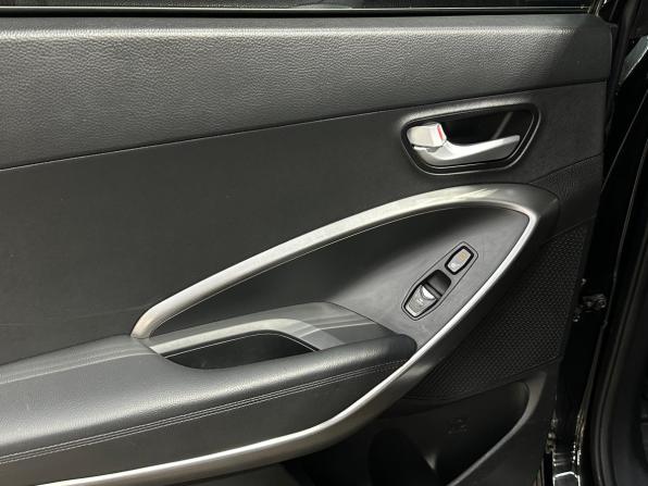 Hyundai Santa Fe III с пробегом 2014 года, цена 1 830 000 рублей, 176080 км, внедорожник, Автокод Объявления