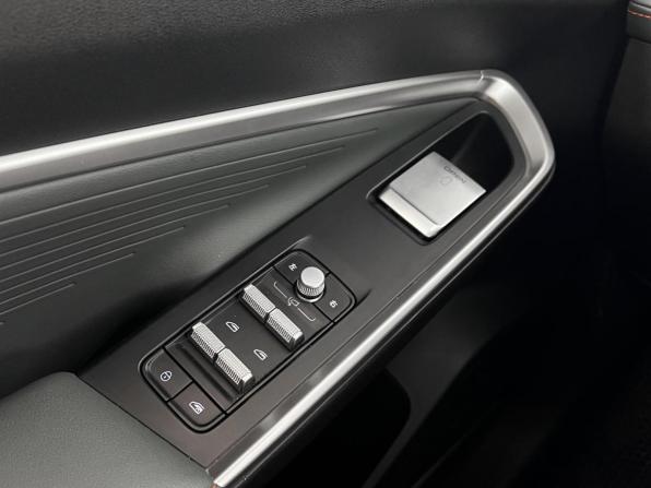 Geely Atlas II с пробегом 2024 года, цена 2 289 900 рублей, 28966 км, внедорожник, Автокод Объявления