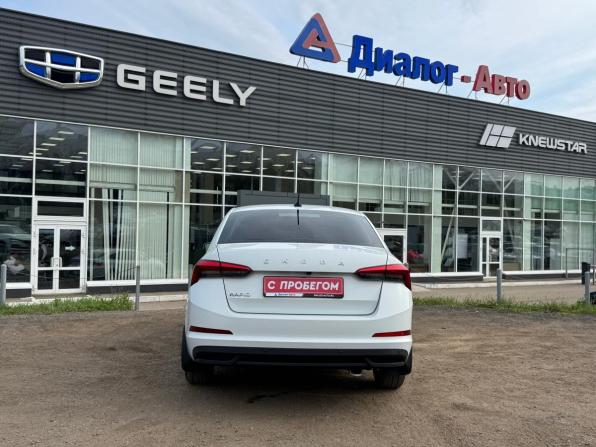 Skoda Rapid II с пробегом 2021 года, цена 1 781 000 рублей, 48840 км, лифтбек, Автокод Объявления