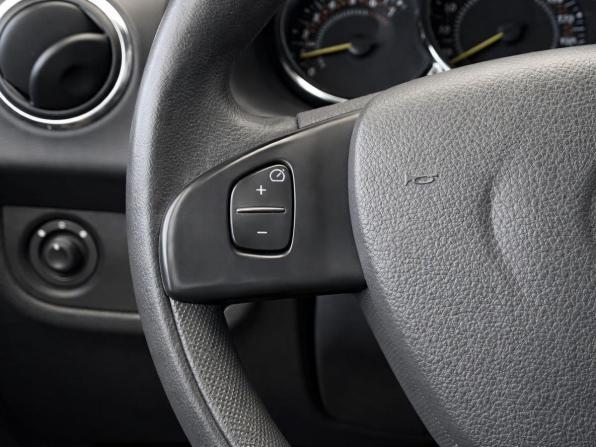 Renault Sandero II с пробегом 2016 года, цена 887 000 рублей, 116179 км, хэтчбек, Автокод Объявления