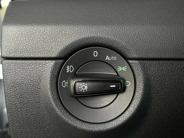 Skoda Octavia III (A7) Рестайлинг с пробегом 2018 года, цена 1 990 000 рублей, 148151 км, лифтбек, Автокод Объявления