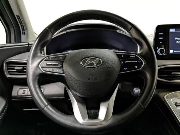 Hyundai Santa Fe IV Рестайлинг с пробегом 2022 года, цена 3 750 000 рублей, 49170 км, внедорожник, Автокод Объявления