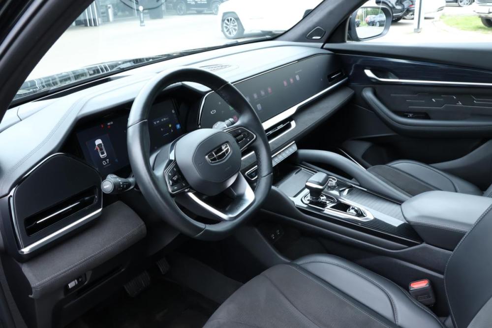 Geely Monjaro I Москва  - изображение 13
