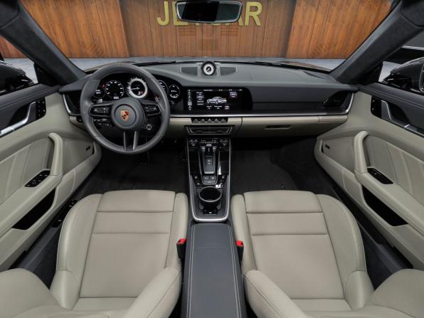 Porsche 911 VIII (992) с пробегом 2021 года, цена 23 900 000 рублей, 23148 км, купе, Автокод Объявления