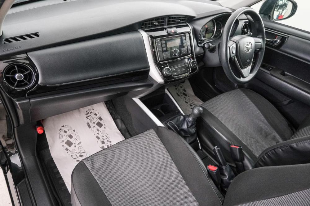 Toyota Corolla XI (E160 E170 E180) Рестайлинг 1 Красноярск  - изображение 13