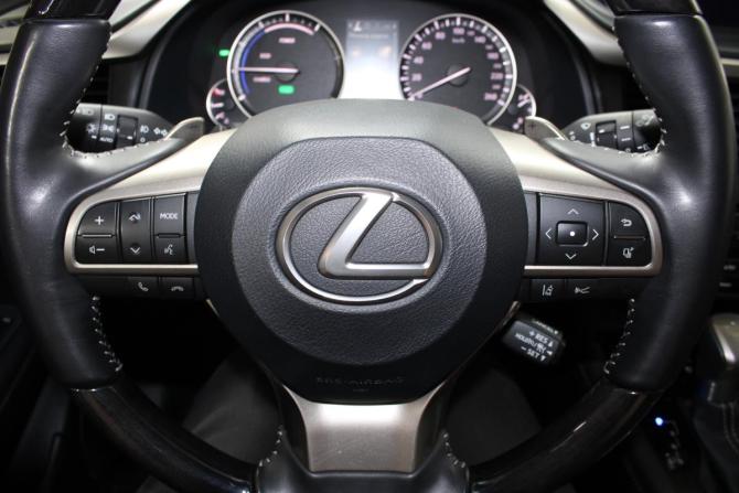 Lexus RX IV Рестайлинг с пробегом 2022 года, цена 7 500 000 рублей, 12800 км, внедорожник, Автокод Объявления
