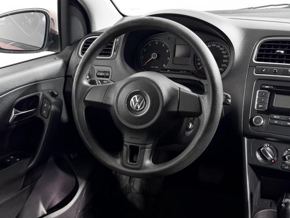 Volkswagen Polo V с пробегом 2011 года, цена 489 000 рублей, 431233 км, седан, Автокод Объявления