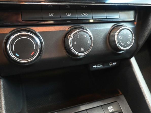 Skoda Octavia III (A7) с пробегом 2014 года, цена 749 900 рублей, 280000 км, лифтбек, Автокод Объявления