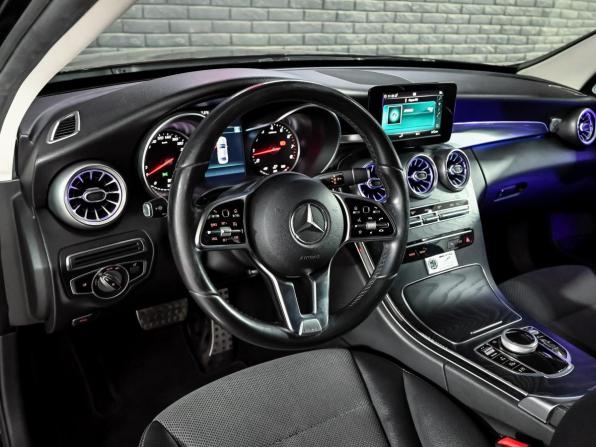 Mercedes-Benz C-Класс IV (W205) Рестайлинг с пробегом 2019 года, цена 2 700 000 рублей, 132960 км, седан, Автокод Объявления