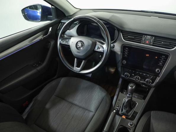 Skoda Octavia III (A7) Рестайлинг с пробегом 2018 года, цена 2 059 000 рублей, 127703 км, лифтбек, Автокод Объявления