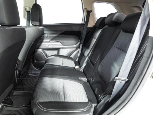 Mitsubishi Outlander III Рестайлинг 3 с пробегом 2019 года, цена 1 599 585 рублей, 227756 км, внедорожник, Автокод Объявления