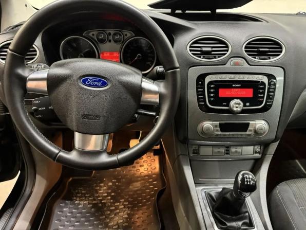 Ford Focus II Рестайлинг с пробегом 2010 года, цена 457 000 рублей, 282000 км, седан, Автокод Объявления