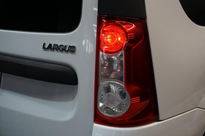 Lada (ВАЗ) Largus I Рестайлинг с пробегом 2021 года, цена 1 290 000 рублей, 95332 км, универсал, Автокод Объявления