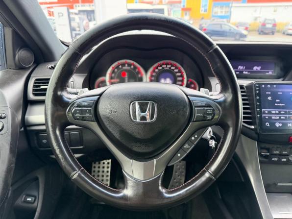 Honda Accord VIII Рестайлинг с пробегом 2012 года, цена 1 450 000 рублей, 186542 км, седан, Автокод Объявления