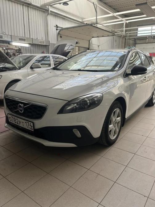 Volvo V40 II Челябинск  - изображение 1