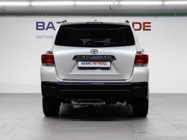 Toyota Highlander II (XU40) Рестайлинг с пробегом 2011 года, цена 2 299 000 рублей, 154649 км, внедорожник, Автокод Объявления