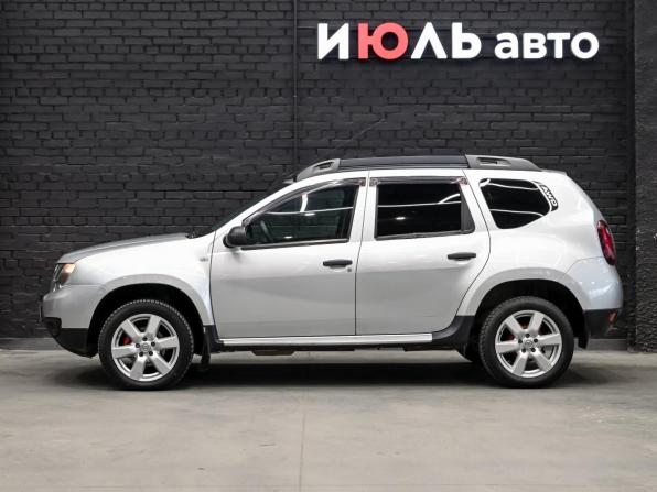 Renault Duster I Рестайлинг с пробегом 2015 года, цена 1 150 000 рублей, 120502 км, внедорожник, Автокод Объявления