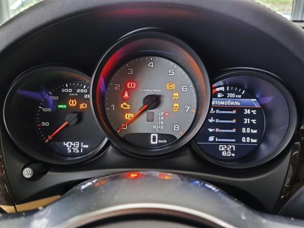 Porsche Macan I с пробегом 2016 года, цена 4 190 000 рублей, 40430 км, внедорожник, Автокод Объявления