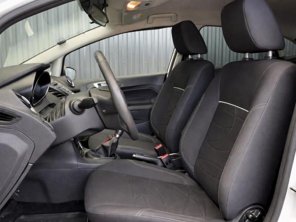 Ford Fiesta Mk6 Рестайлинг с пробегом 2017 года, цена 867 000 рублей, 135400 км, седан, Автокод Объявления