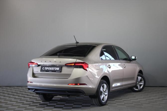 Skoda Rapid II с пробегом 2021 года, цена 1 749 000 рублей, 59284 км, лифтбек, Автокод Объявления