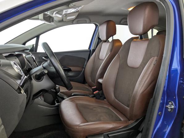 Renault Kaptur I Рестайлинг с пробегом 2020 года, цена 1 540 000 рублей, 115237 км, внедорожник, Автокод Объявления