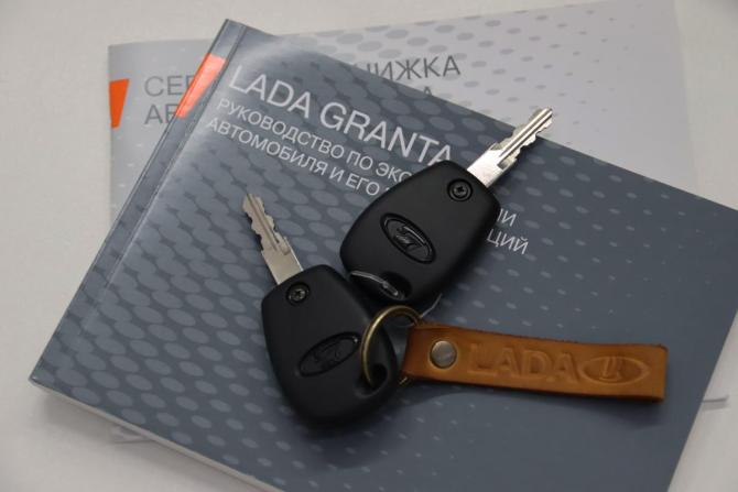 Lada (ВАЗ) Granta I Рестайлинг с пробегом 2025 года, цена 995 950 рублей, 2505 км, лифтбек, Автокод Объявления