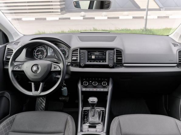 Skoda Karoq I с пробегом 2020 года, цена 2 412 000 рублей, 73620 км, внедорожник, Автокод Объявления