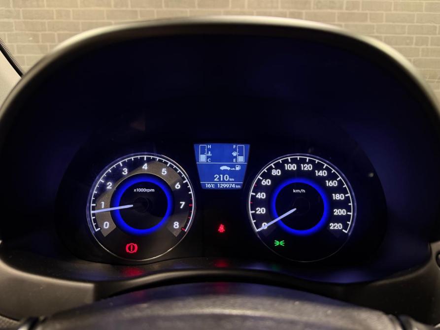 Hyundai Solaris I Рестайлинг Челябинск  - изображение 20