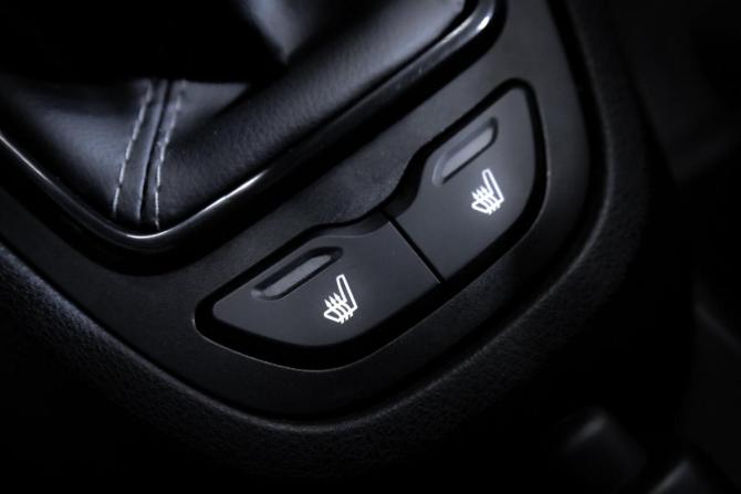 Lada (ВАЗ) Vesta I Рестайлинг (NG) с пробегом 2023 года, цена 999 999 рублей, 12000 км, седан, Автокод Объявления