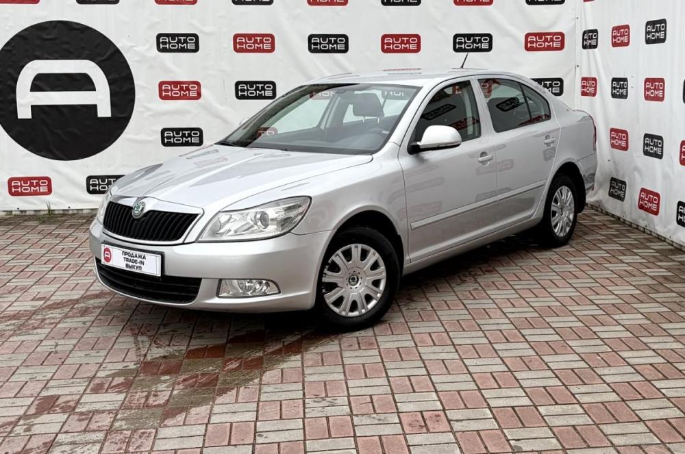 Skoda Octavia II (A5) Рестайлинг Санкт-Петербург  - изображение 1