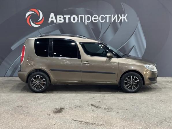 Skoda Roomster I Рестайлинг с пробегом 2012 года, цена 610 000 рублей, 222050 км, компактвэн, Автокод Объявления