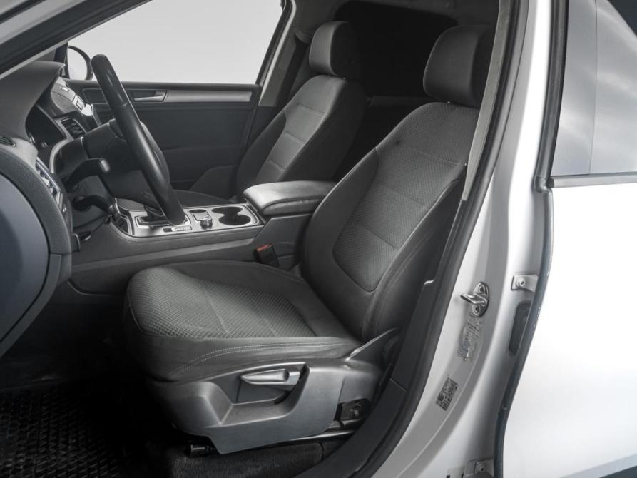 Volkswagen Touareg II Рестайлинг Тюмень  - изображение 10