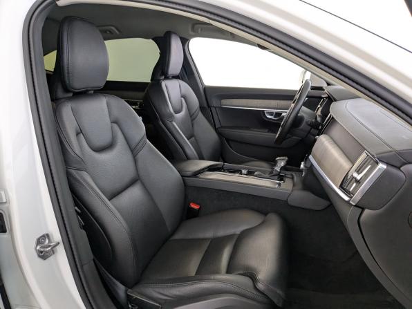 Volvo S90 II Рестайлинг с пробегом 2021 года, цена 3 695 000 рублей, 75437 км, седан, Автокод Объявления