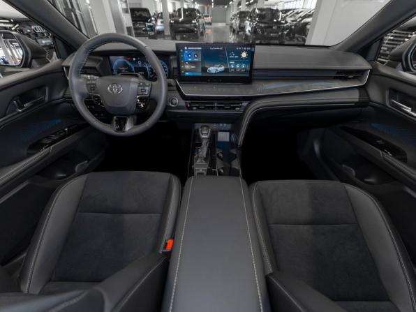 Toyota Camry IX (XV80) China Market с пробегом 2026 года, цена 4 100 000 рублей, 20 км, седан, Автокод Объявления