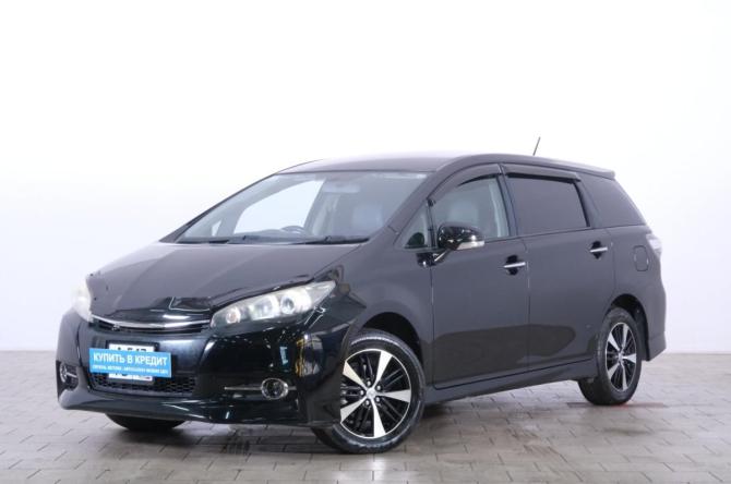 Toyota Wish II Рестайлинг с пробегом 2014 года, цена 1 689 000 рублей, 75000 км, минивэн, Автокод Объявления