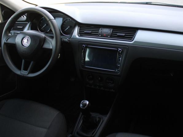 Skoda Rapid I с пробегом 2017 года, цена 1 159 000 рублей, 66025 км, лифтбек, Автокод Объявления