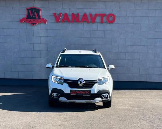 Renault Sandero II Рестайлинг с пробегом 2021 года, цена 1 270 000 рублей, 123000 км, хэтчбек, Автокод Объявления