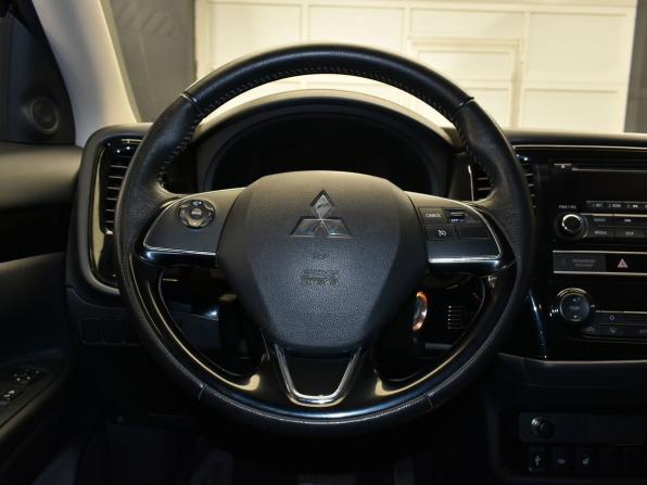 Mitsubishi Outlander III Рестайлинг 3 с пробегом 2019 года, цена 2 040 000 рублей, 128056 км, внедорожник, Автокод Объявления