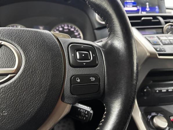Lexus NX I с пробегом 2015 года, цена 2 295 000 рублей, 196547 км, внедорожник, Автокод Объявления