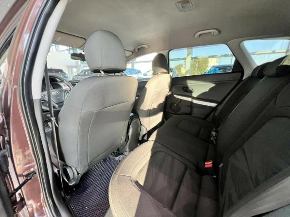 Kia Ceed II с пробегом 2012 года, цена 795 000 рублей, 176000 км, универсал, Автокод Объявления