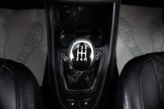 Lada (ВАЗ) Vesta I с пробегом 2017 года, цена 679 000 рублей, 190700 км, седан, Автокод Объявления