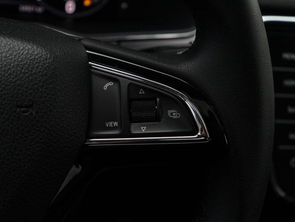 Skoda Superb III Рестайлинг с пробегом 2020 года, цена 2 699 000 рублей, 53940 км, лифтбек, Автокод Объявления