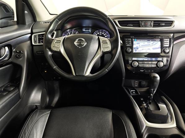 Nissan Qashqai II с пробегом 2017 года, цена 1 548 000 рублей, 192698 км, внедорожник, Автокод Объявления