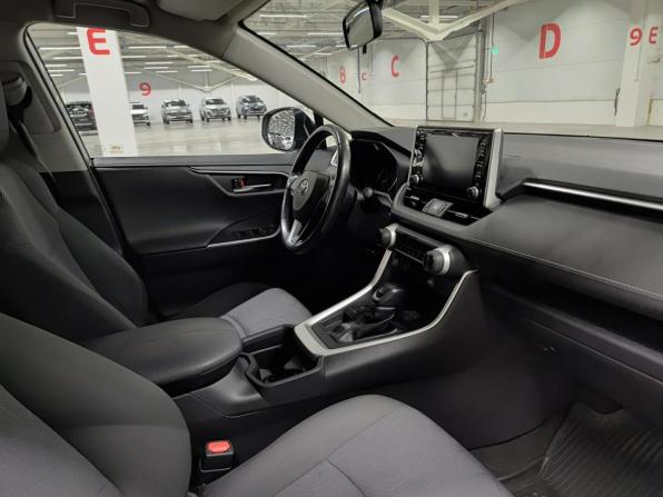 Toyota RAV4 V (XA50) с пробегом 2019 года, цена 2 250 000 рублей, 247747 км, внедорожник, Автокод Объявления