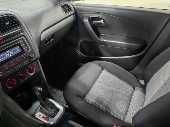 Volkswagen Polo V с пробегом 2013 года, цена 920 000 рублей, 143113 км, седан, Автокод Объявления