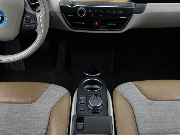 BMW i3 I (I01) с пробегом 2017 года, цена 1 599 000 рублей, 77282 км, хэтчбек, Автокод Объявления